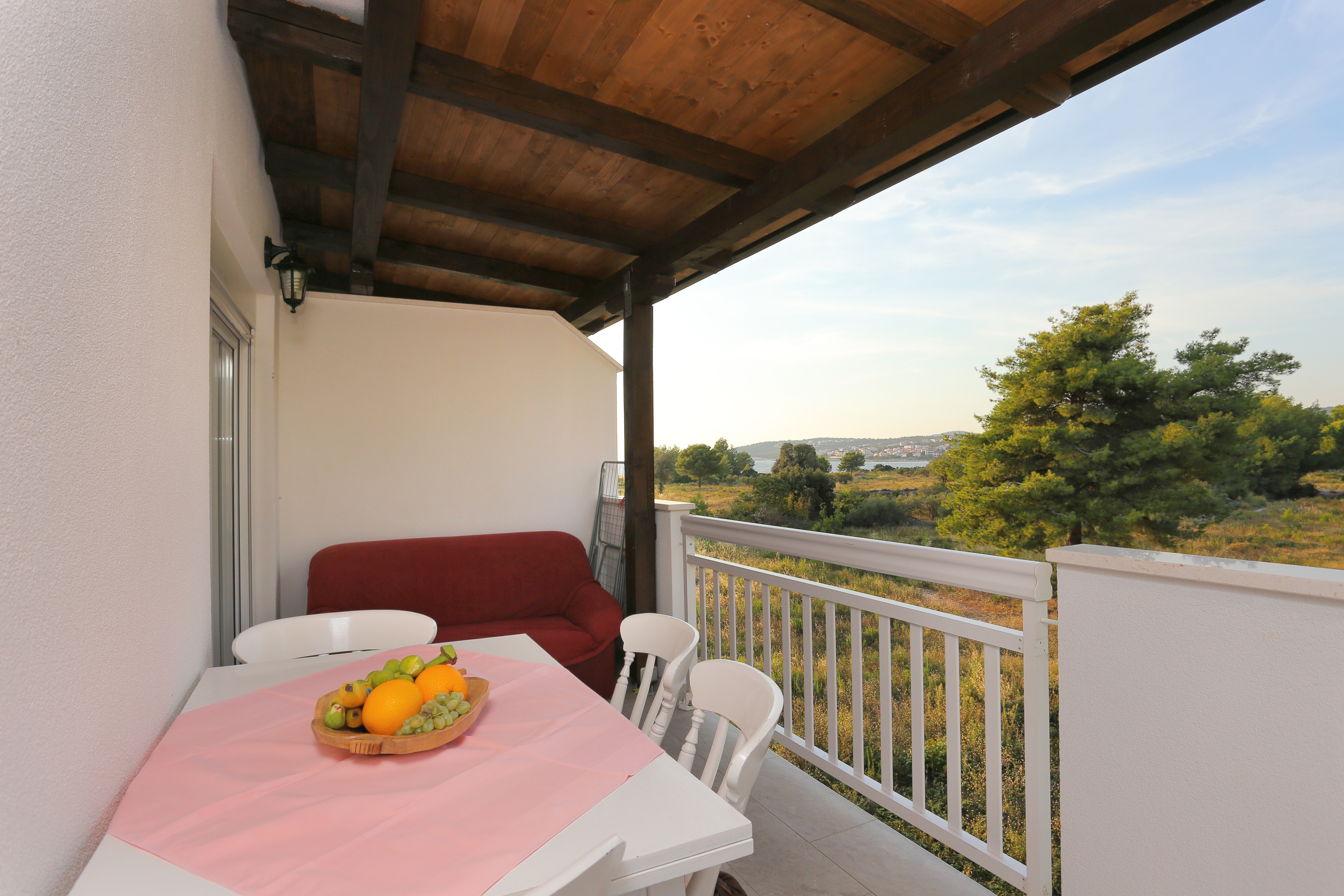 Two bedroom apartment with terrace and sea view Rogoznica  A-b