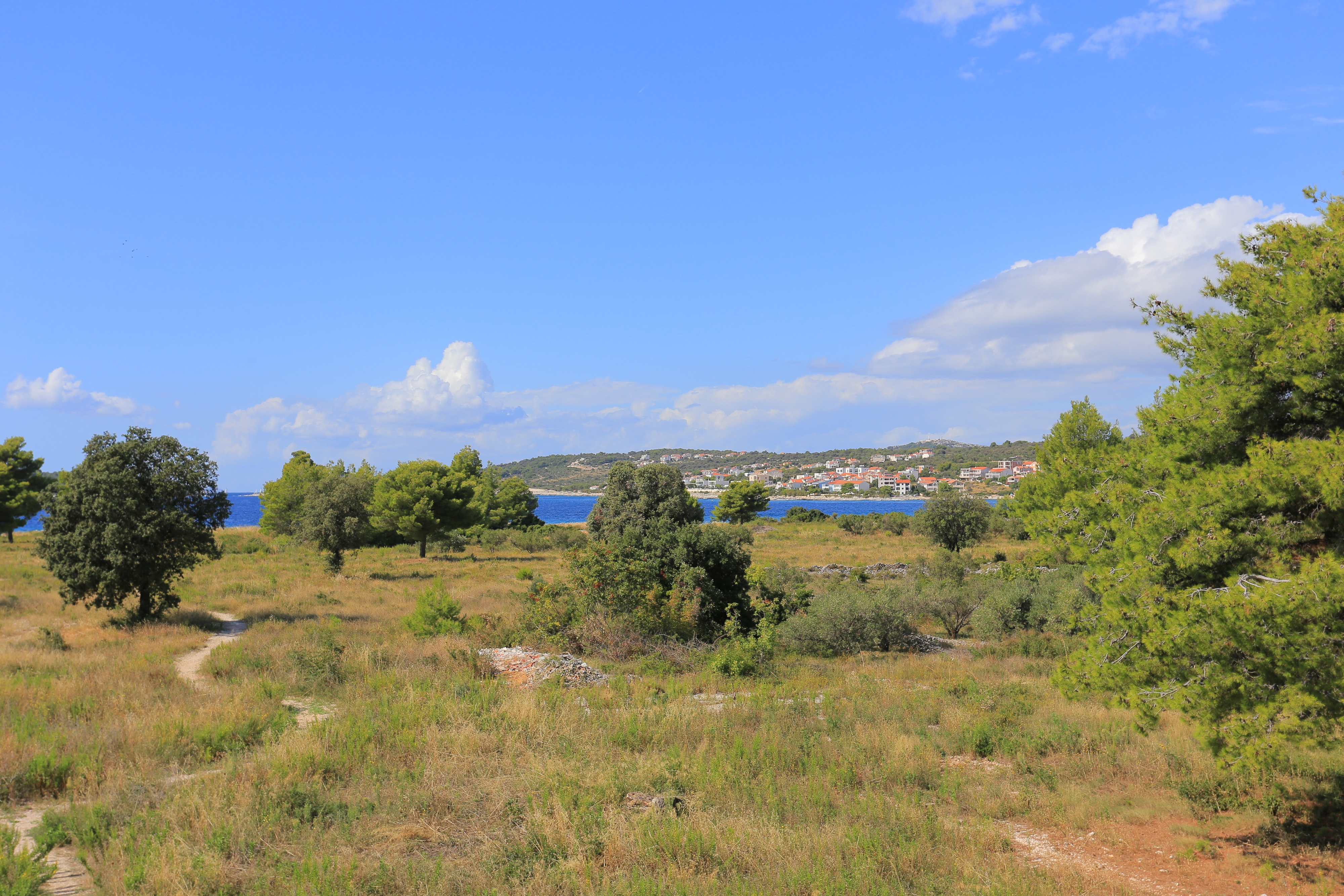 One bedroom apartment with terrace and sea view Rogoznica  A-c