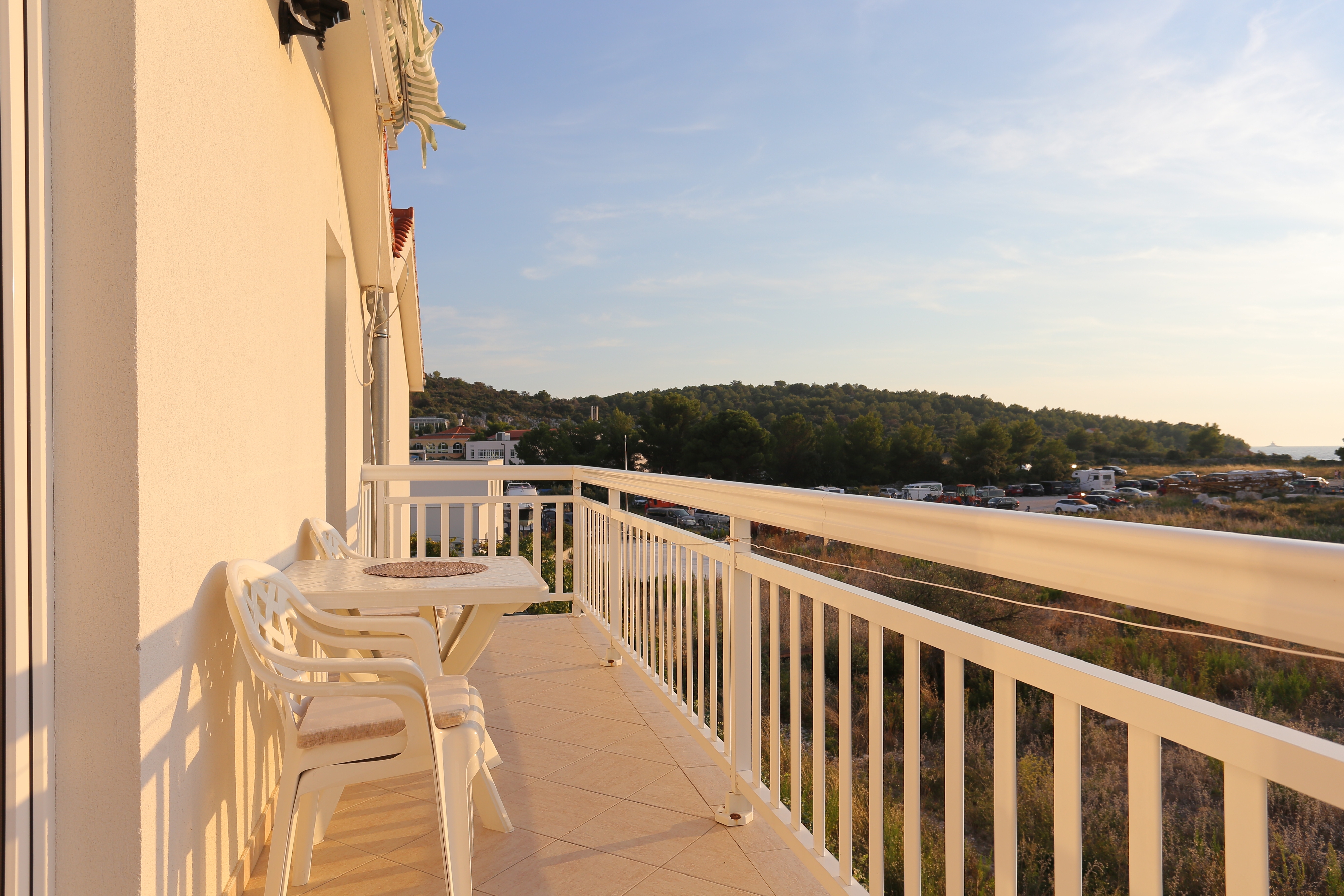 One bedroom apartment with balcony and sea view Rogoznica  A-d