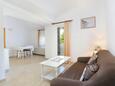 Rogoznica, Obývací pokoj v ubytování typu apartment, s klimatizací a WiFi.