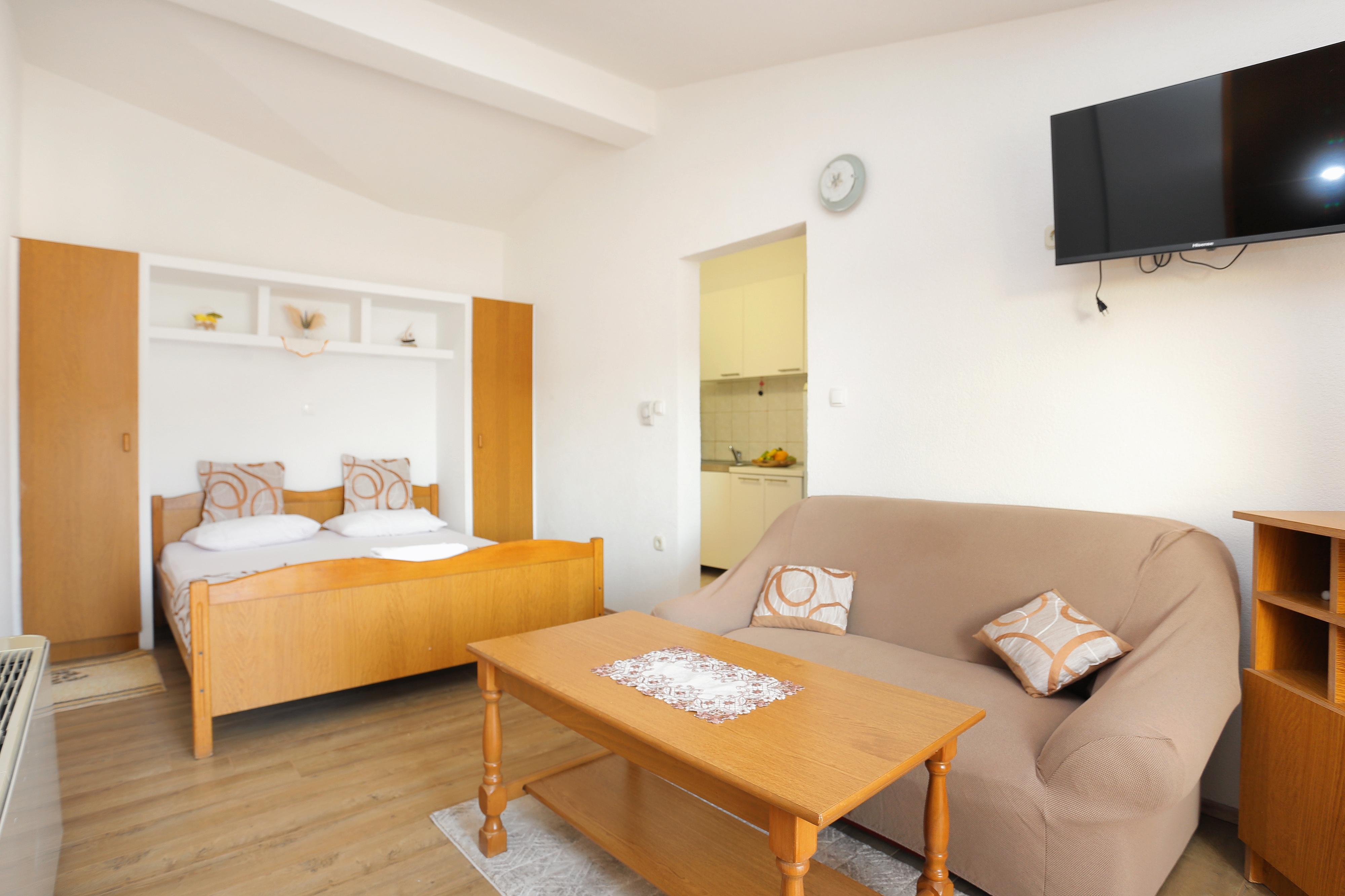 One bedroom apartment with balcony and sea view Rogoznica (A-4162-n)