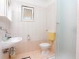 Ванная комната Rogoznica, Ванная комната в размещении типа apartment, WiFi.