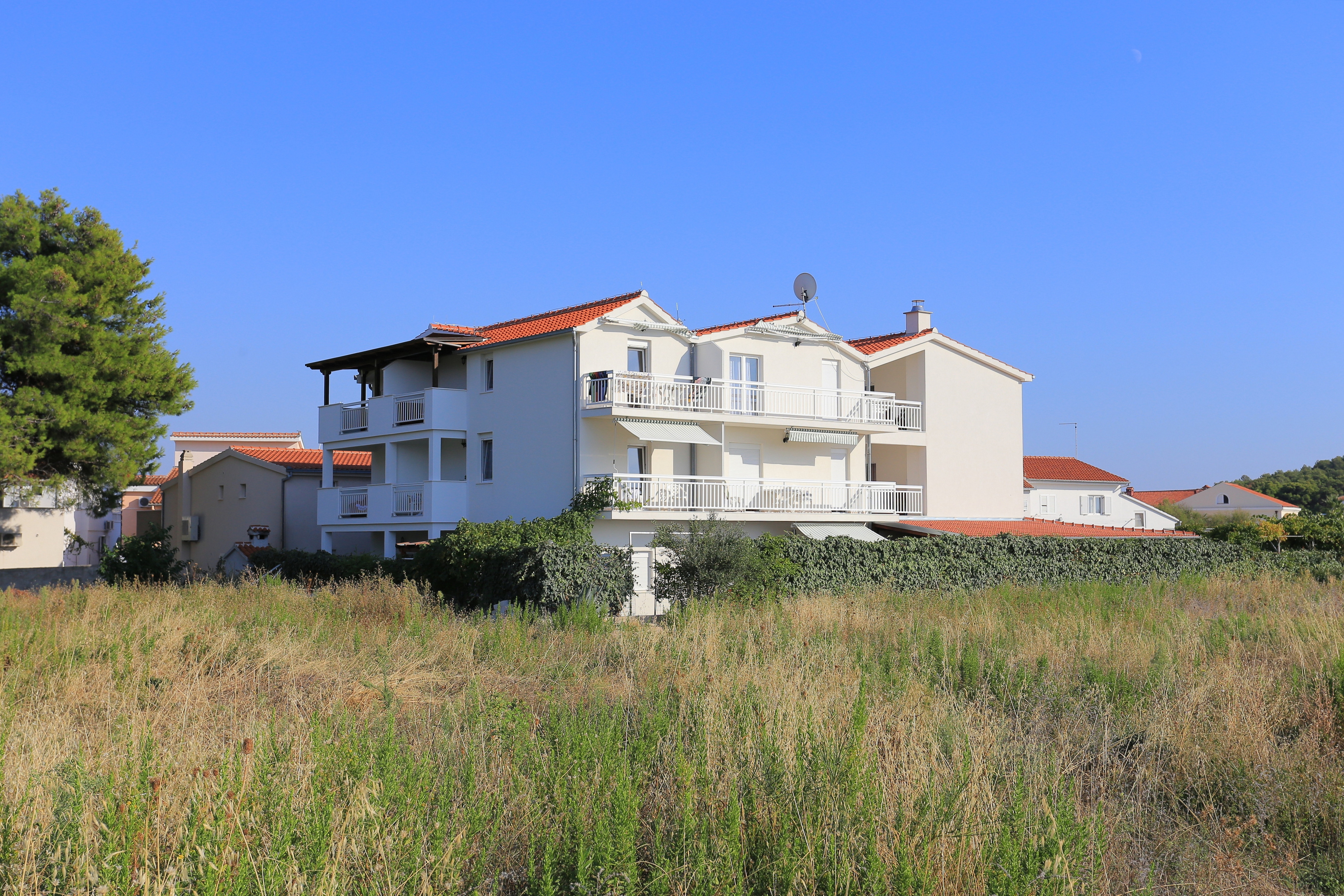 One bedroom apartment with balcony and sea view Rogoznica (A-4162-d)