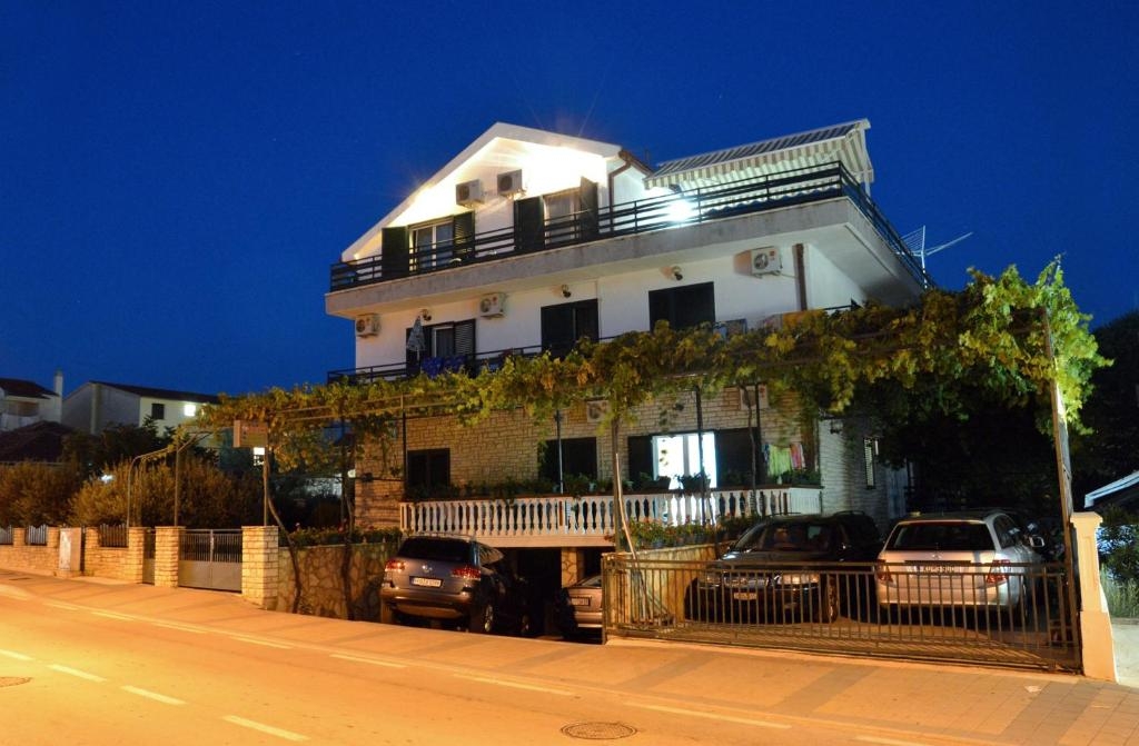 Soba S klimo Vodice S-a