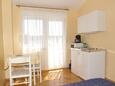 Vodice, Cucina nell'alloggi del tipo studio-apartment, condizionatore disponibile e WiFi.