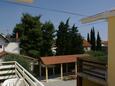 Vodice, Balkon - uitzicht in the studio-apartment, WiFi.