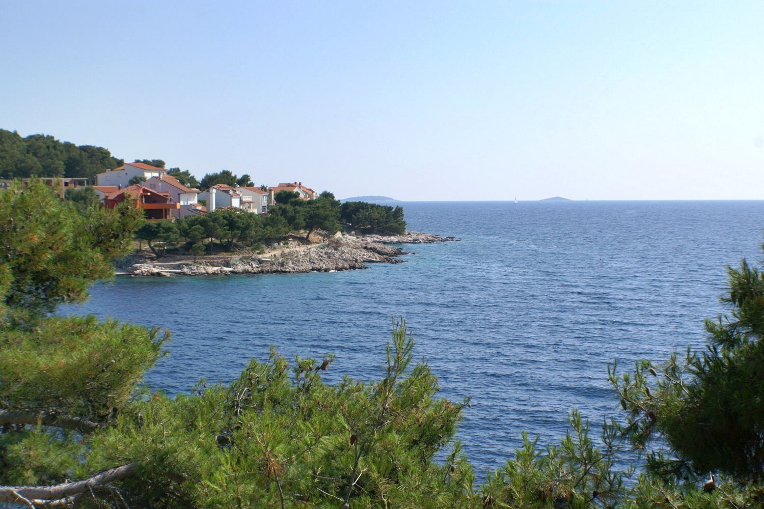 Two bedroom apartment near beach Bilo, Primošten (A-4176-a) Two bedroom apartment near beach Bilo, Primošten (A-4176-a)