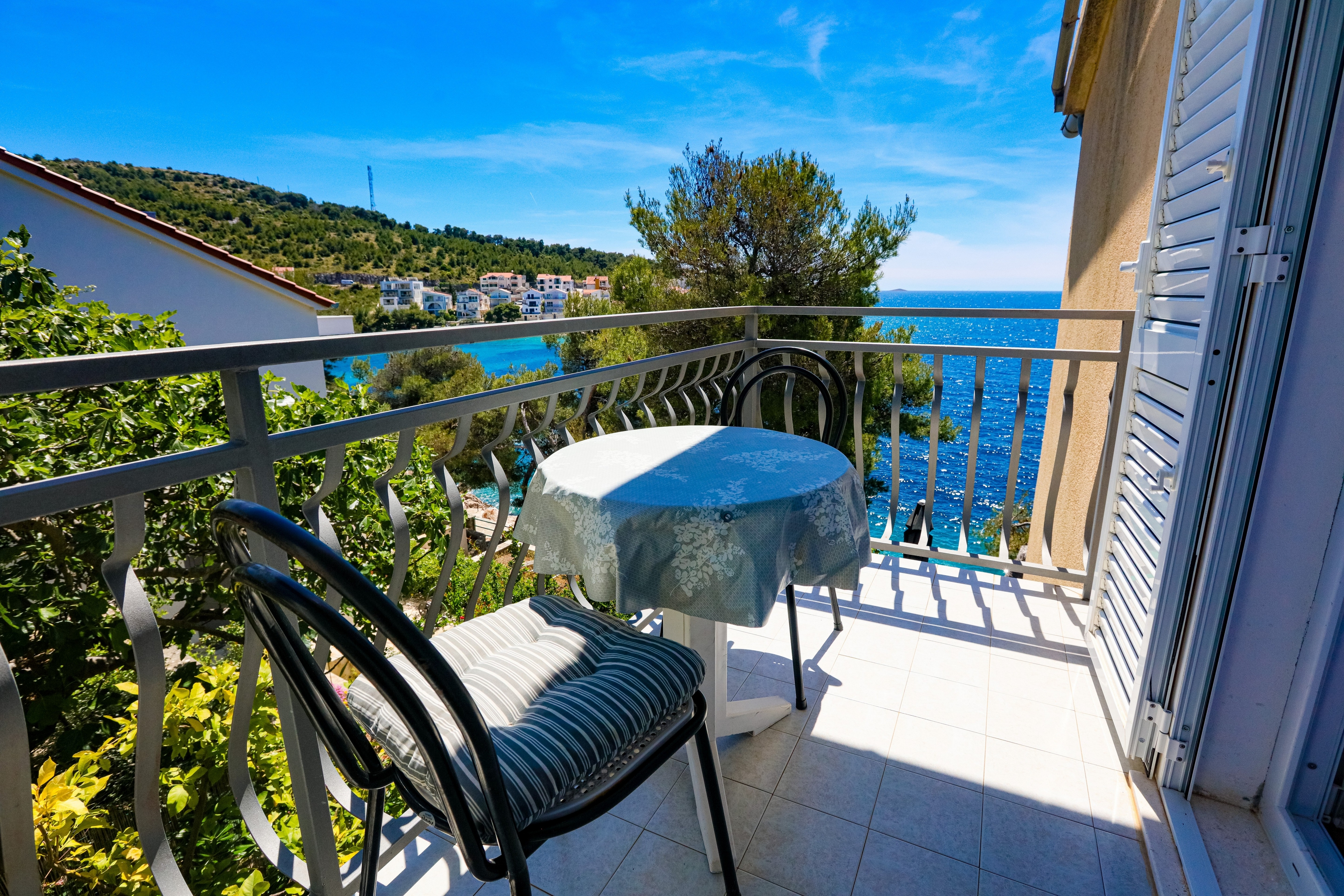 Four bedroom apartment near beach Bilo, Primošten  A-c
