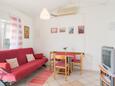 Dining room Rogoznica, Dining room in the apartment, air condition available and WiFi.