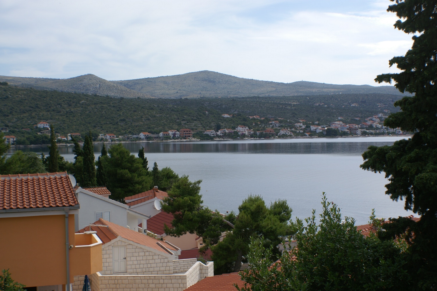 One bedroom apartment with terrace and sea view Rogoznica  A-a