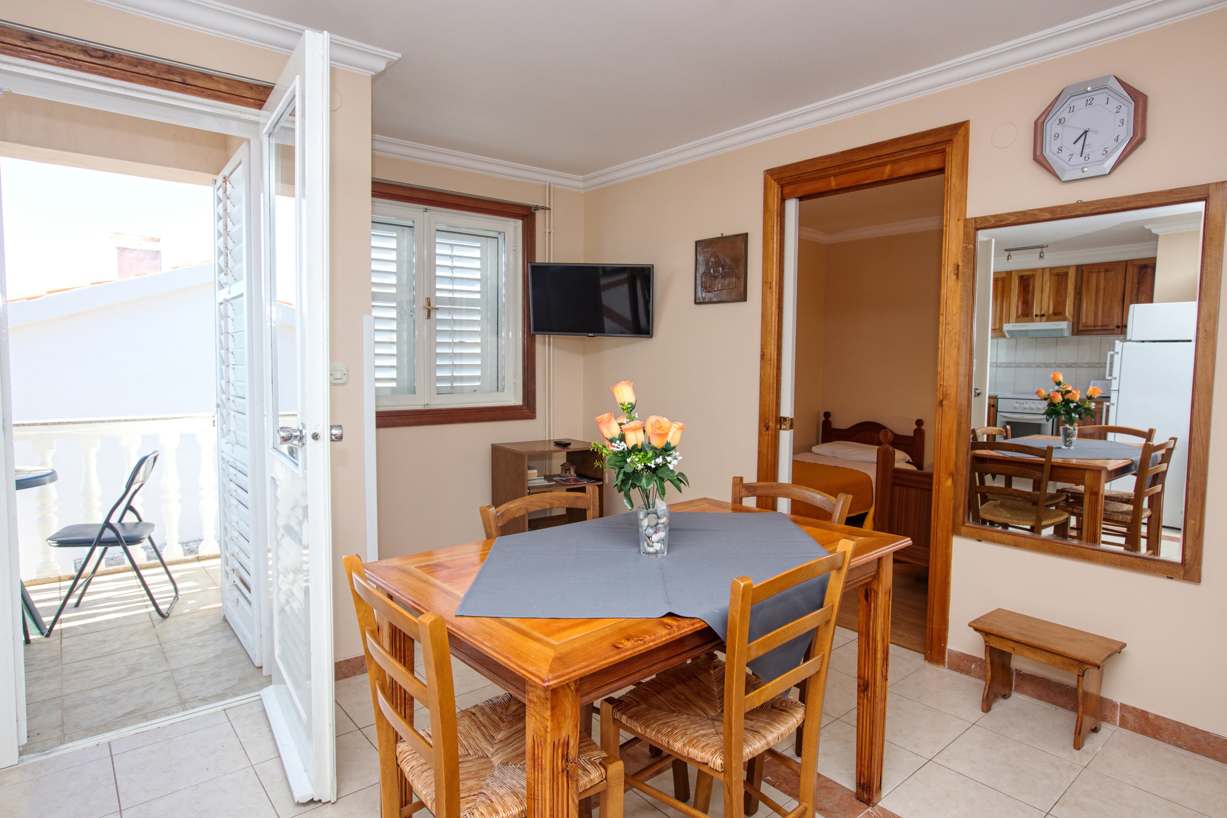 Top Šibenik Brodarica Top Šibenik Brodarica