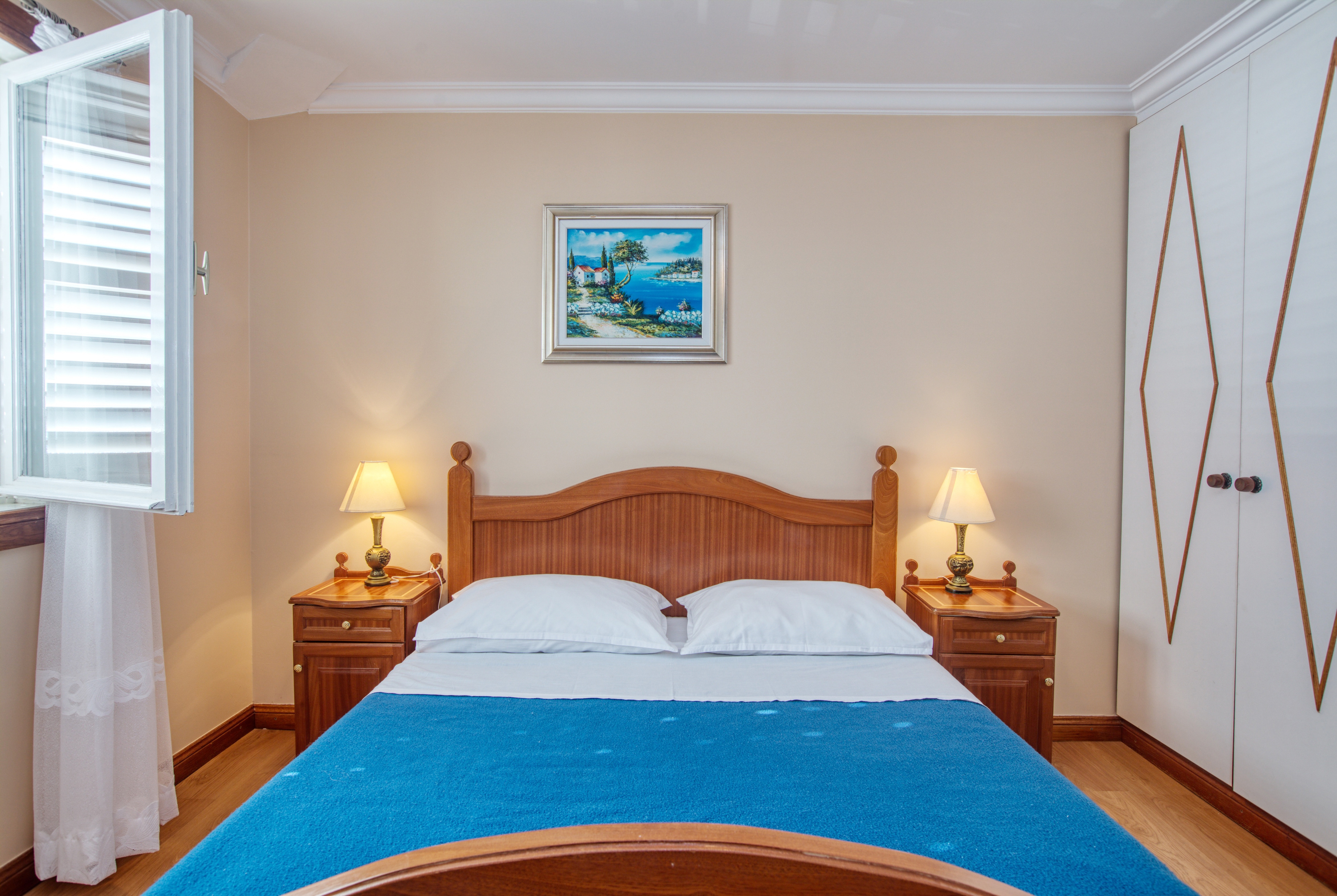 One bedroom apartment near beach Brodarica, Šibenik  A-b