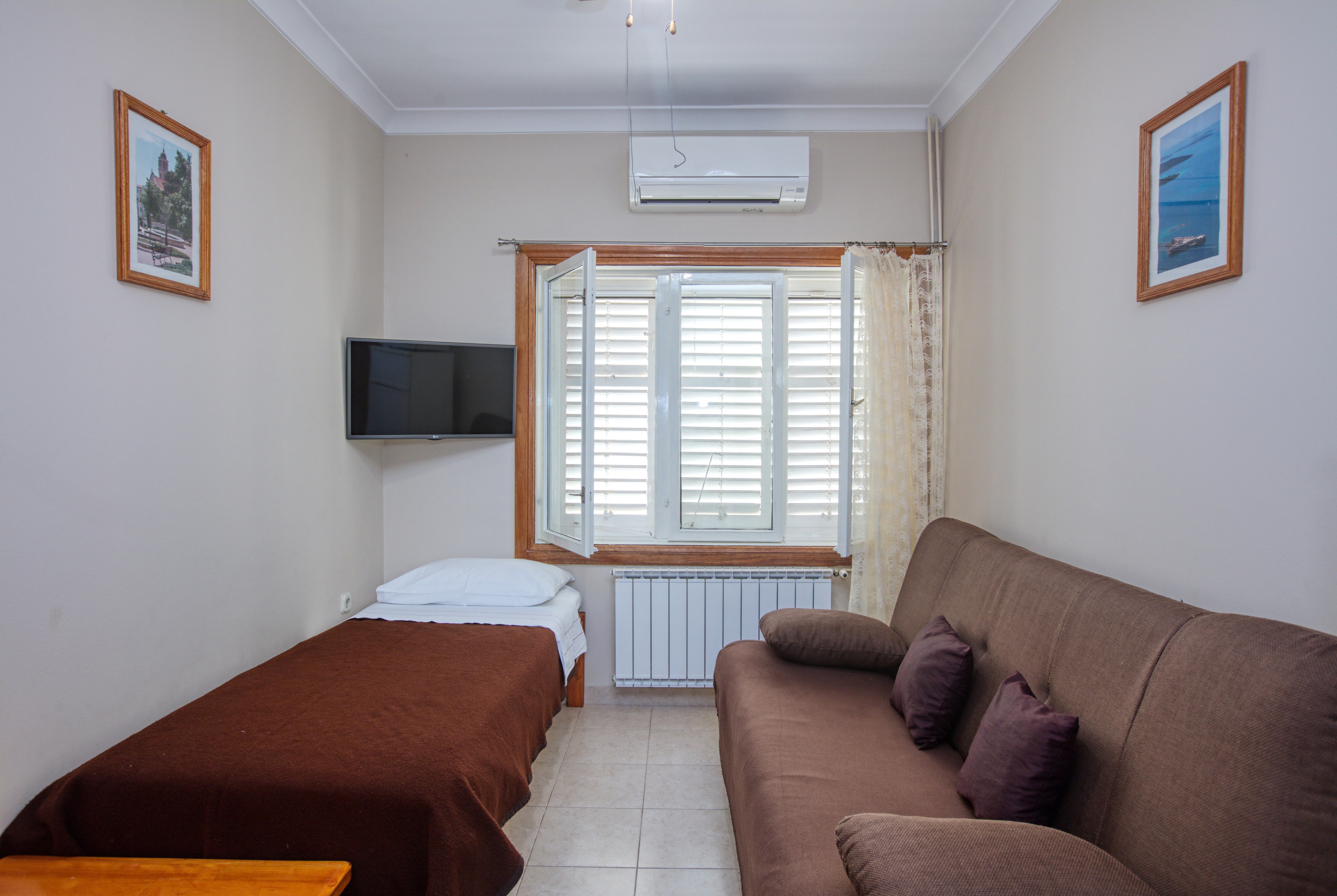 Top Šibenik Brodarica Top Šibenik Brodarica