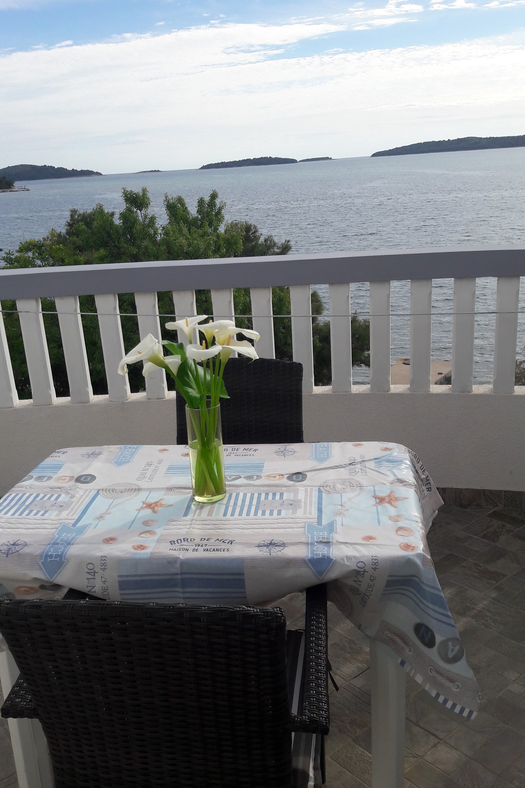 One bedroom apartment near beach Brodarica, Šibenik  A-b