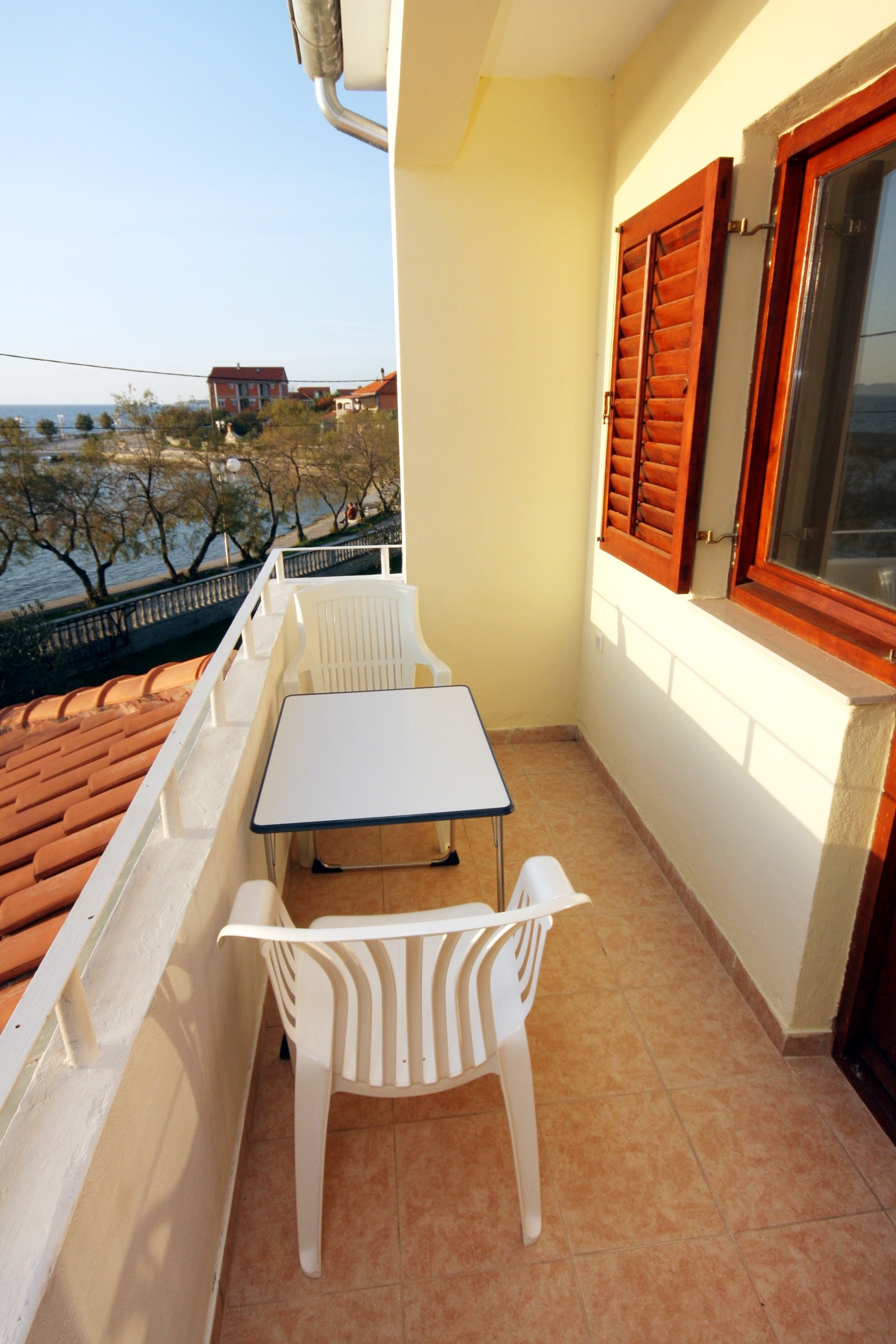 Two bedroom apartment near beach Bibinje, Zadar  A-b