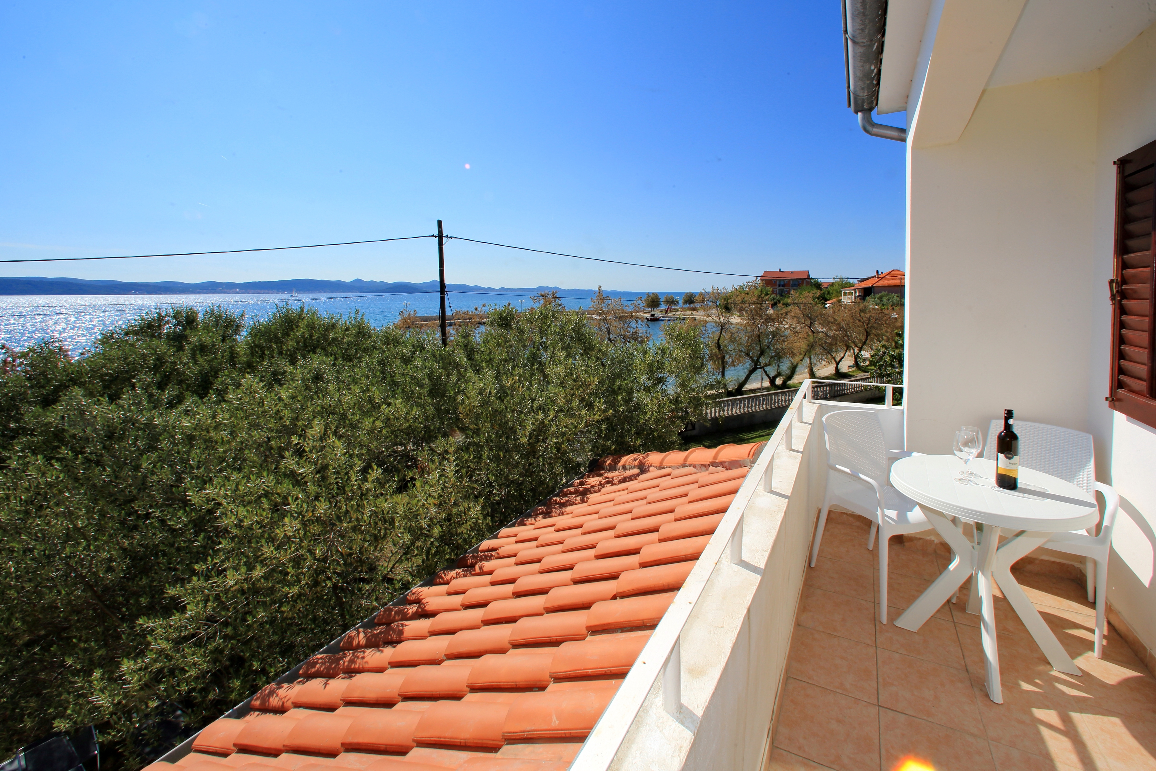 Two bedroom apartment near beach Bibinje, Zadar  A-b