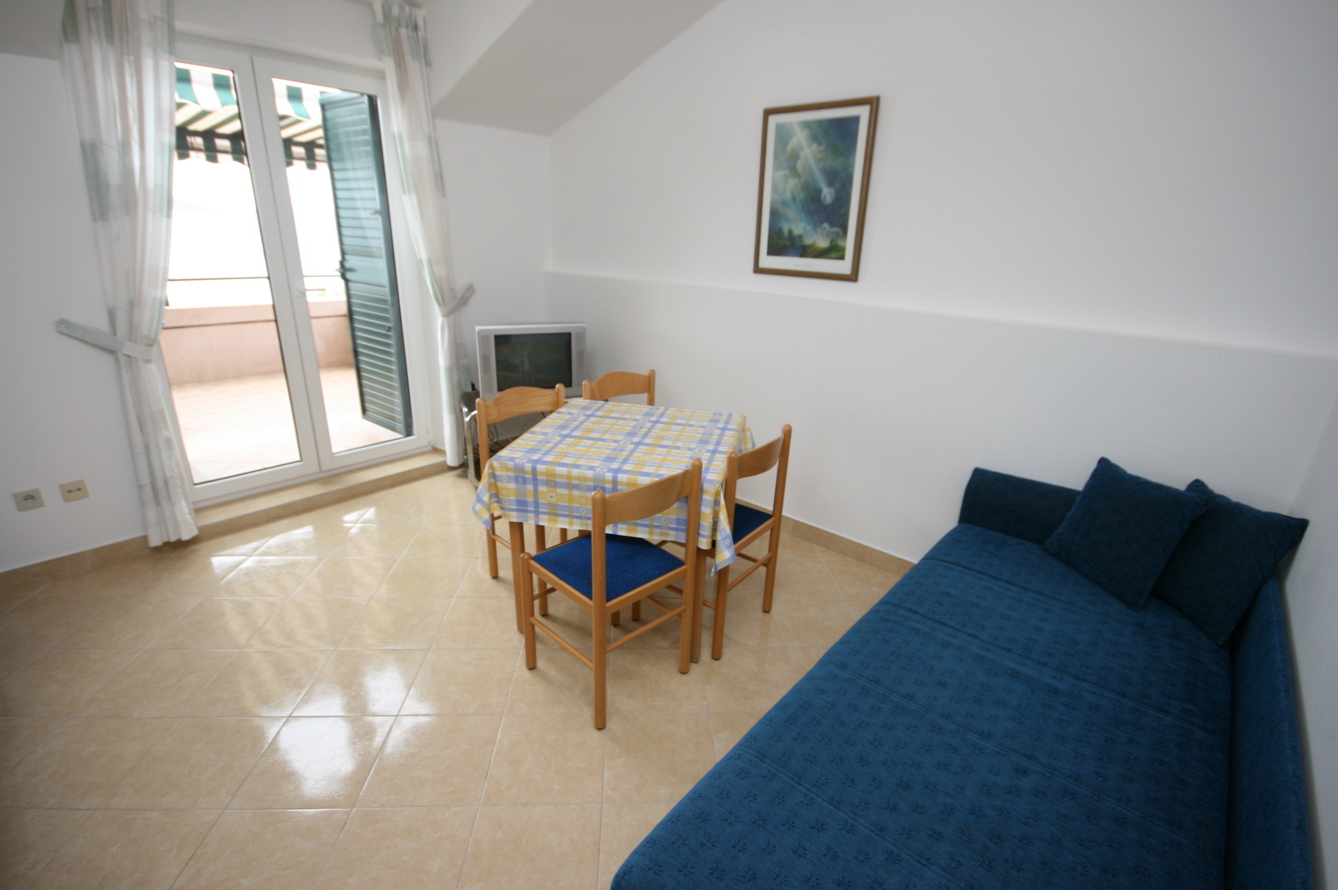 Two bedroom apartment near beach Vodice (A-4198-a)