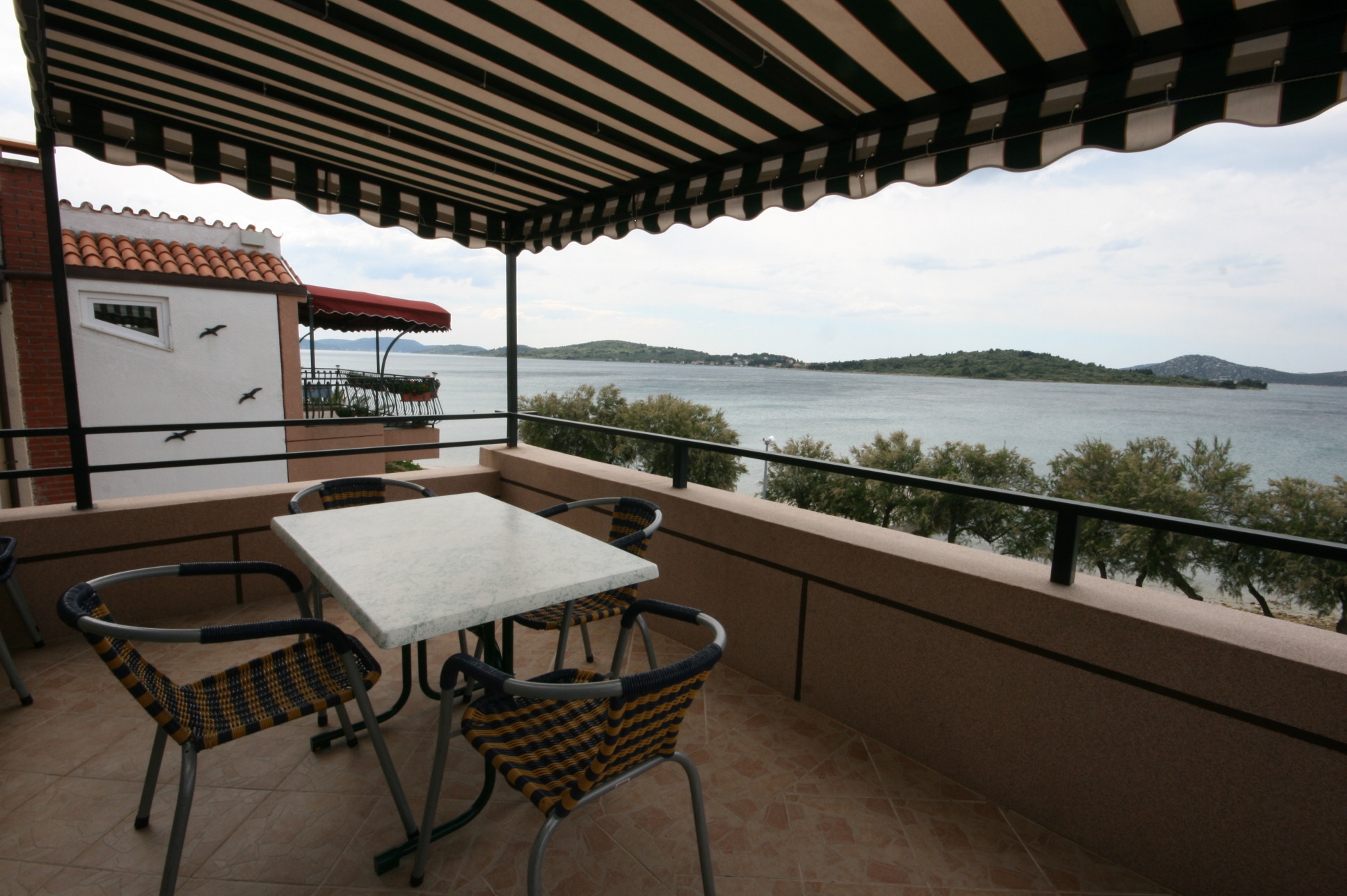 Two bedroom apartment near beach Vodice (A-4198-a)