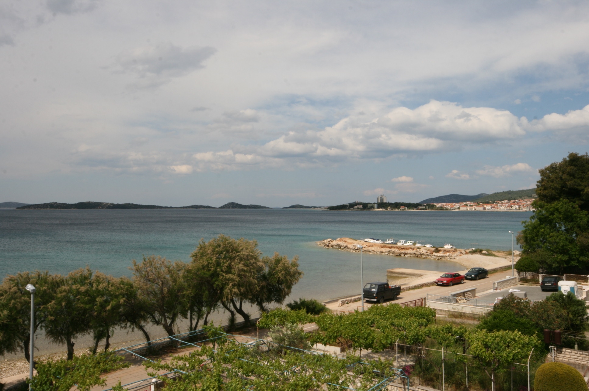 Two bedroom apartment near beach Vodice  A-a