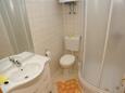 Koupelna Vodice, Koupelna v ubytování typu apartment, domácí mazlíčci povoleni a WiFi.