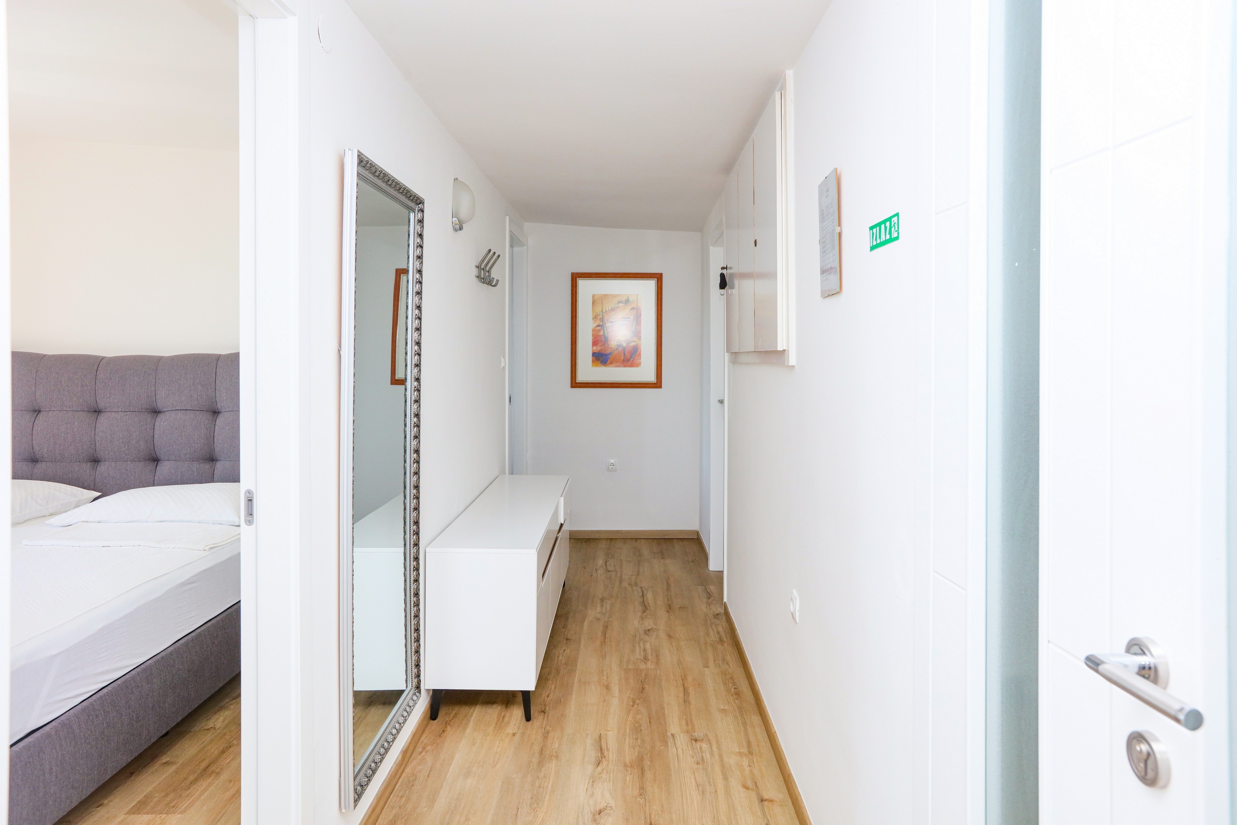 Two bedroom apartment near beach Vodice  A-d