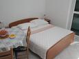 Спальня Bilo, Спальня в размещении типа studio-apartment.