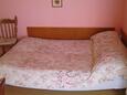 Jídelna Bilo, Jídelna v ubytování typu apartment, s klimatizací, domácí mazlíčci povoleni a WiFi.