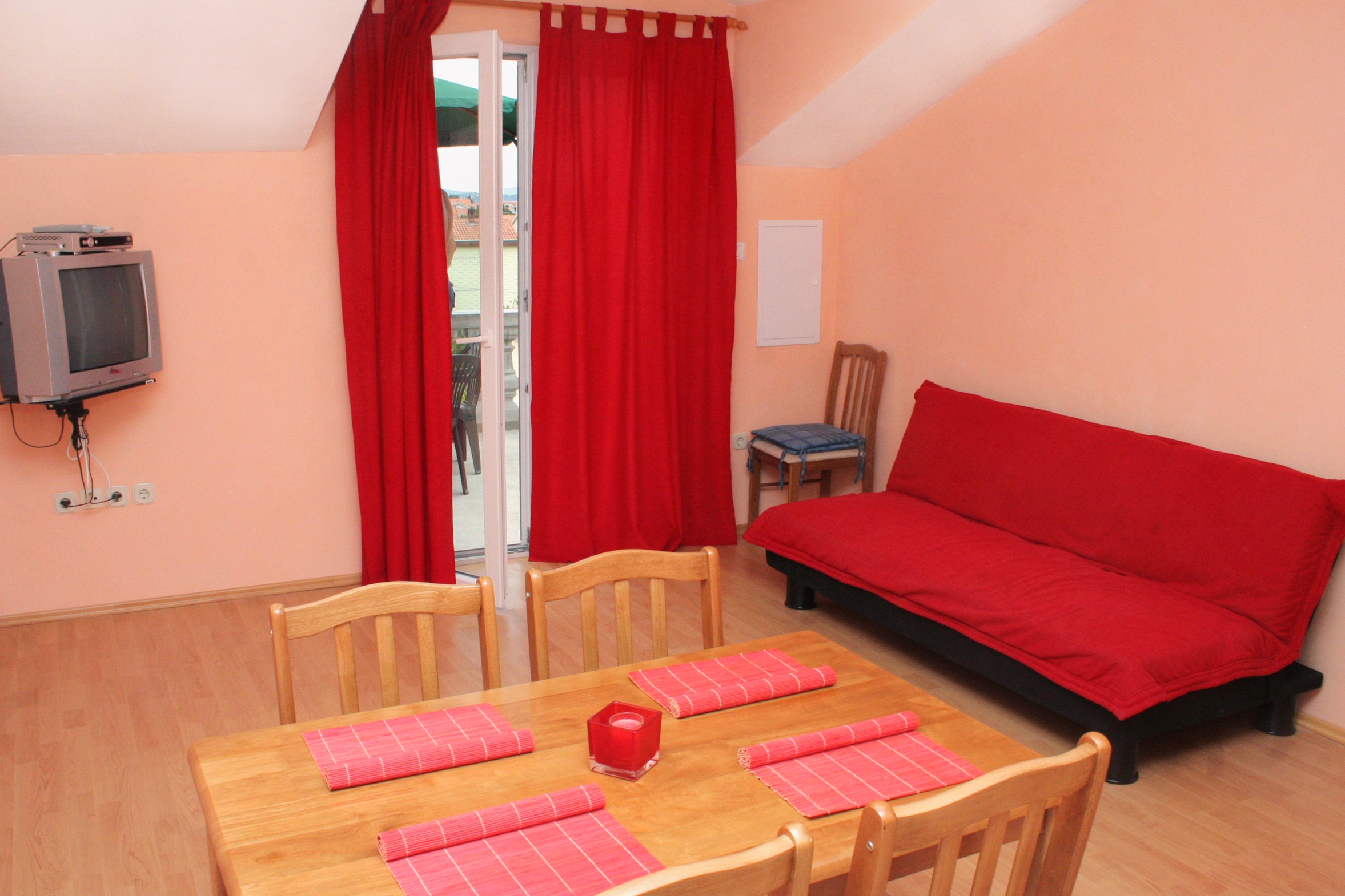 One bedroom apartment with terrace Vodice (A-4214-c)