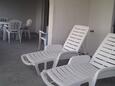 Terrace 2 Brodarica, Terrace 2 in the apartment, with a sea view, (pet friendly) and WiFi.