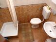 Rogoznica, Bathroom in the apartment, (pet friendly) and WiFi.