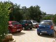 Rogoznica, Rogoznica, Parking lot 4218 - Apartments with pebble beach.