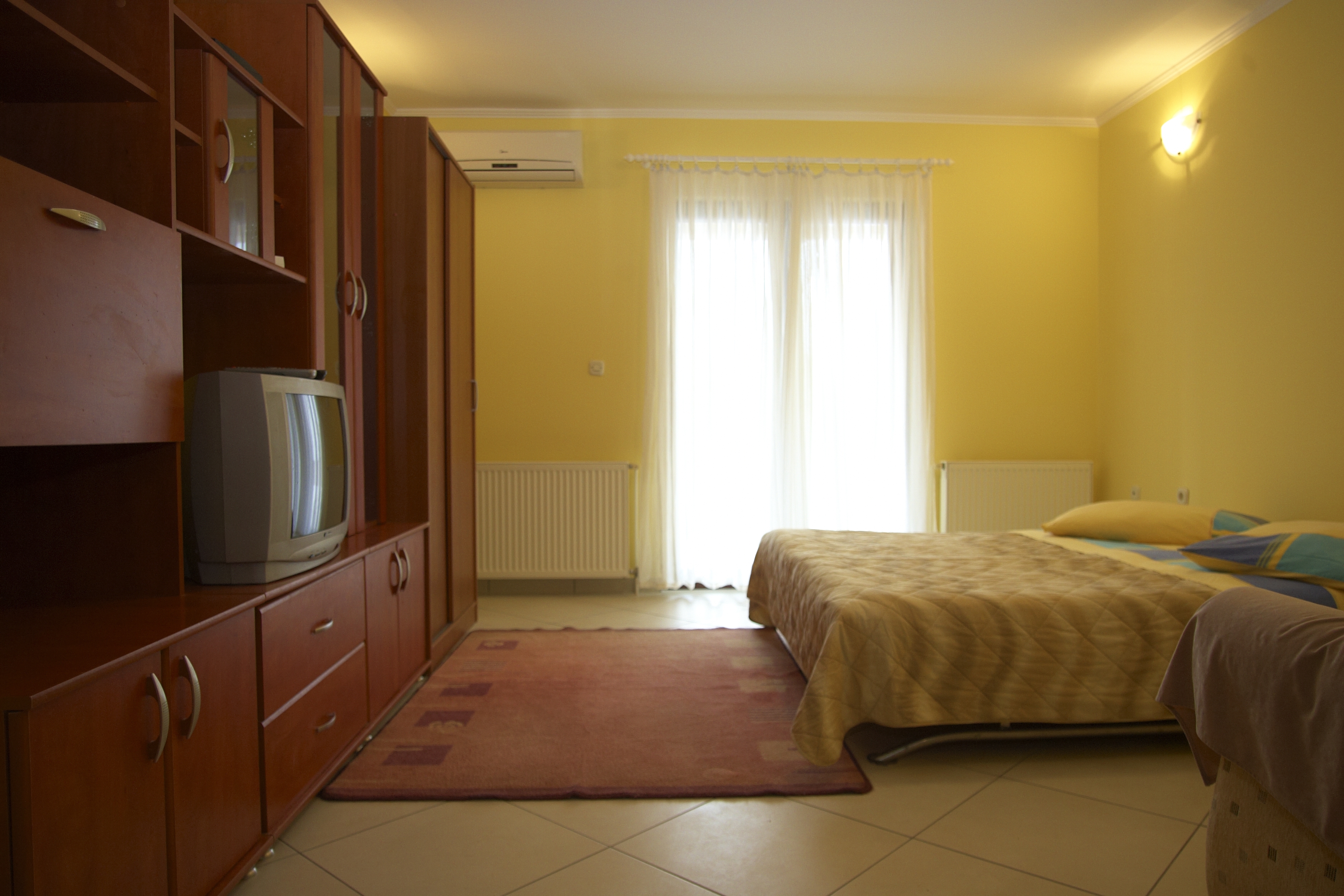 Two bedroom apartment near beach Brodarica, Šibenik  A-a