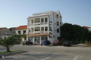 Property Rogoznica, Rogoznica, Property 4223 - Apartments and Rooms near sea with pebble beach.