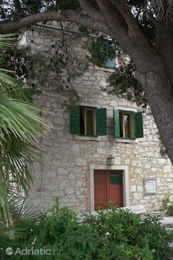 Property Šepurine, Prvić, Property 4237 - Apartments near sea with pebble beach.