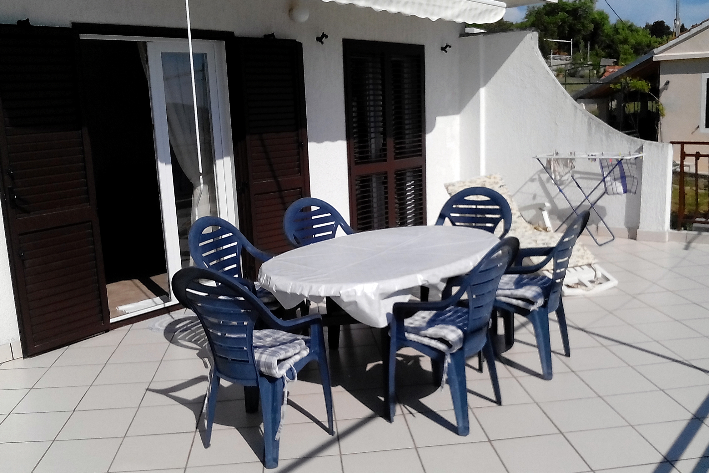 Jednosobni apartman uz plažu Šepurine, Prvić  A-a