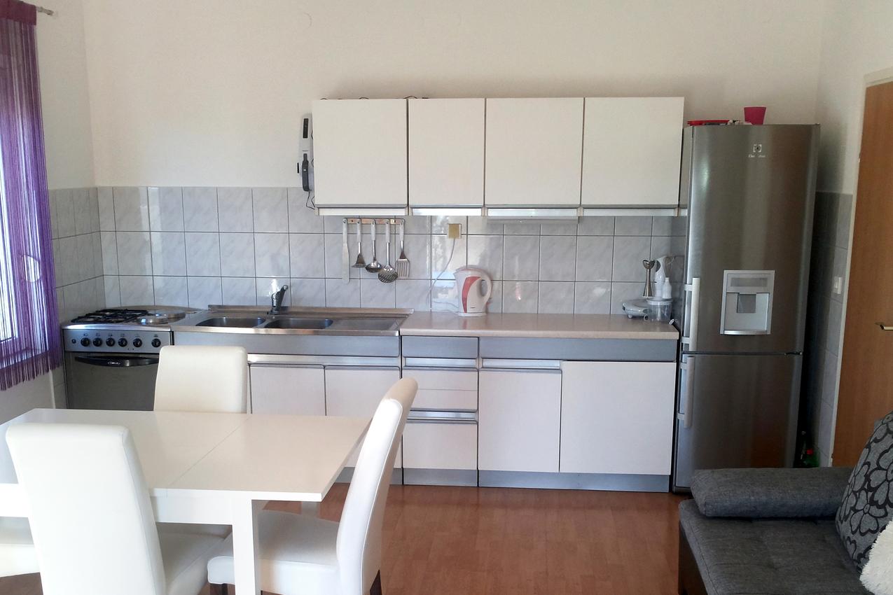 Apartmán v meste Brodarica - 4239