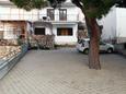 Parking lot Bilo, Primošten, Parking lot 4247 - Apartments by the sea.