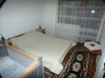 Bedroom 1 Vantačići, Bedroom 1 in the apartment, dopusteni kucni ljubimci i WIFI.