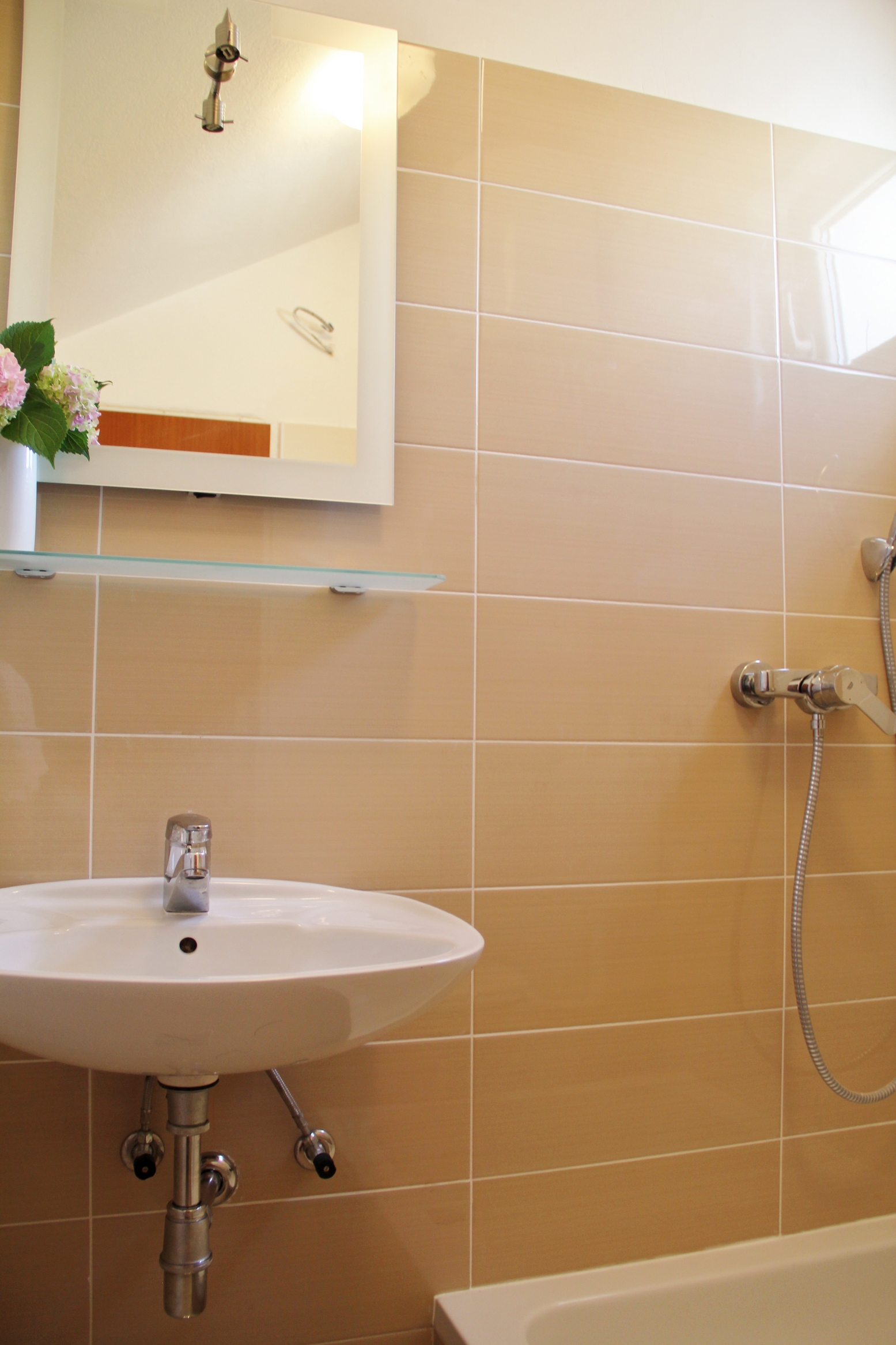 Two bedroom apartment near beach Ražanj, Rogoznica  A-a