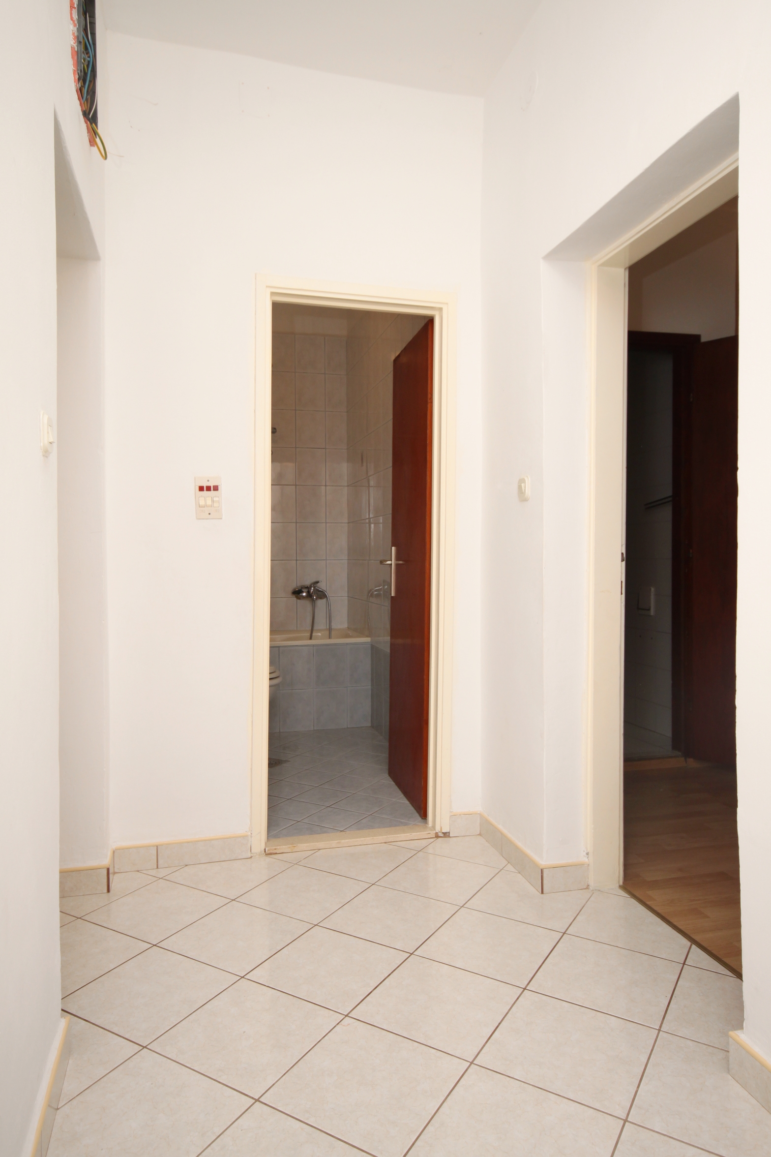 Two bedroom apartment with terrace and sea view Grebaštica, Šibenik  A-a