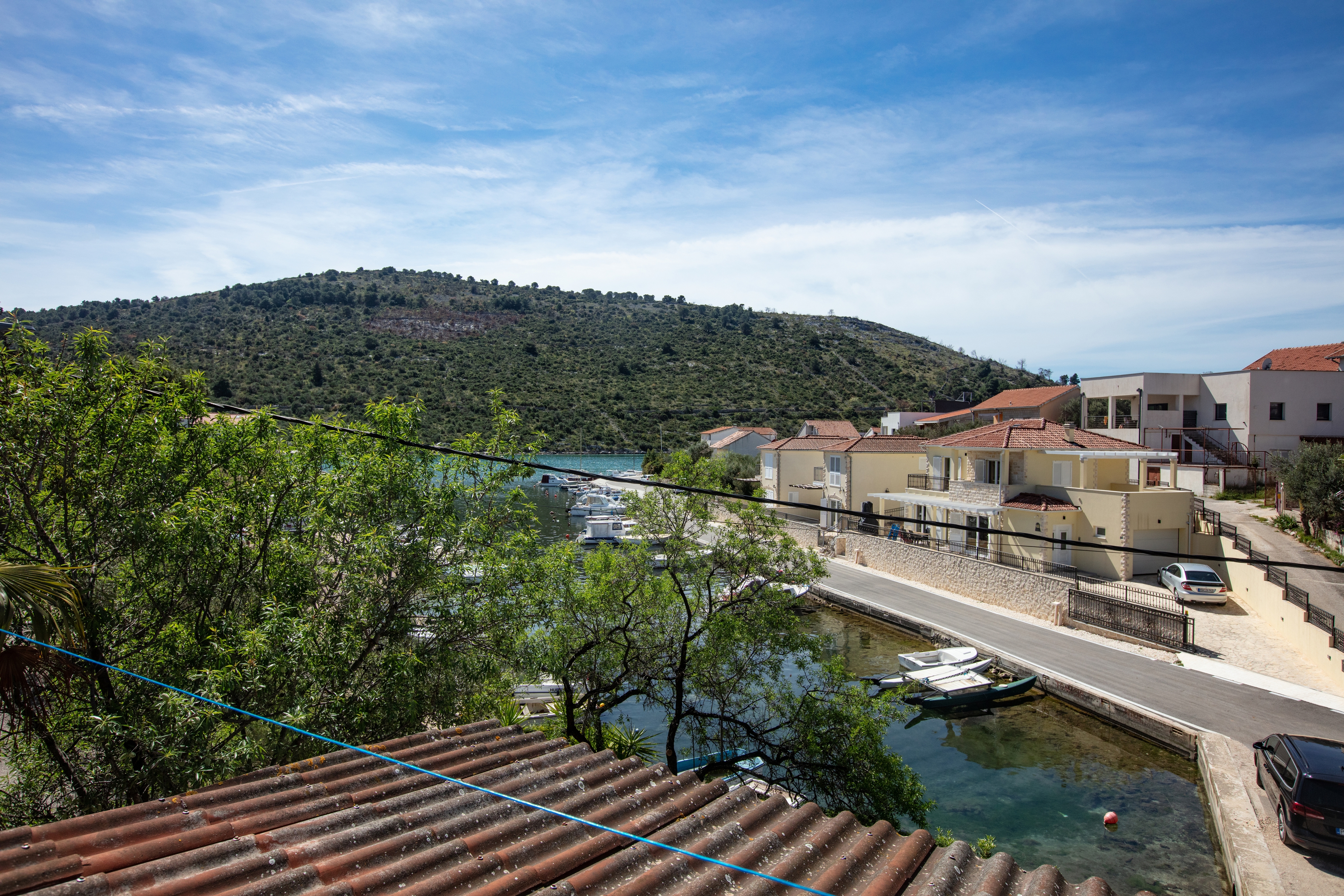 Three bedroom apartment with balcony and sea view Stupin Čeline, Rogoznica  A-a