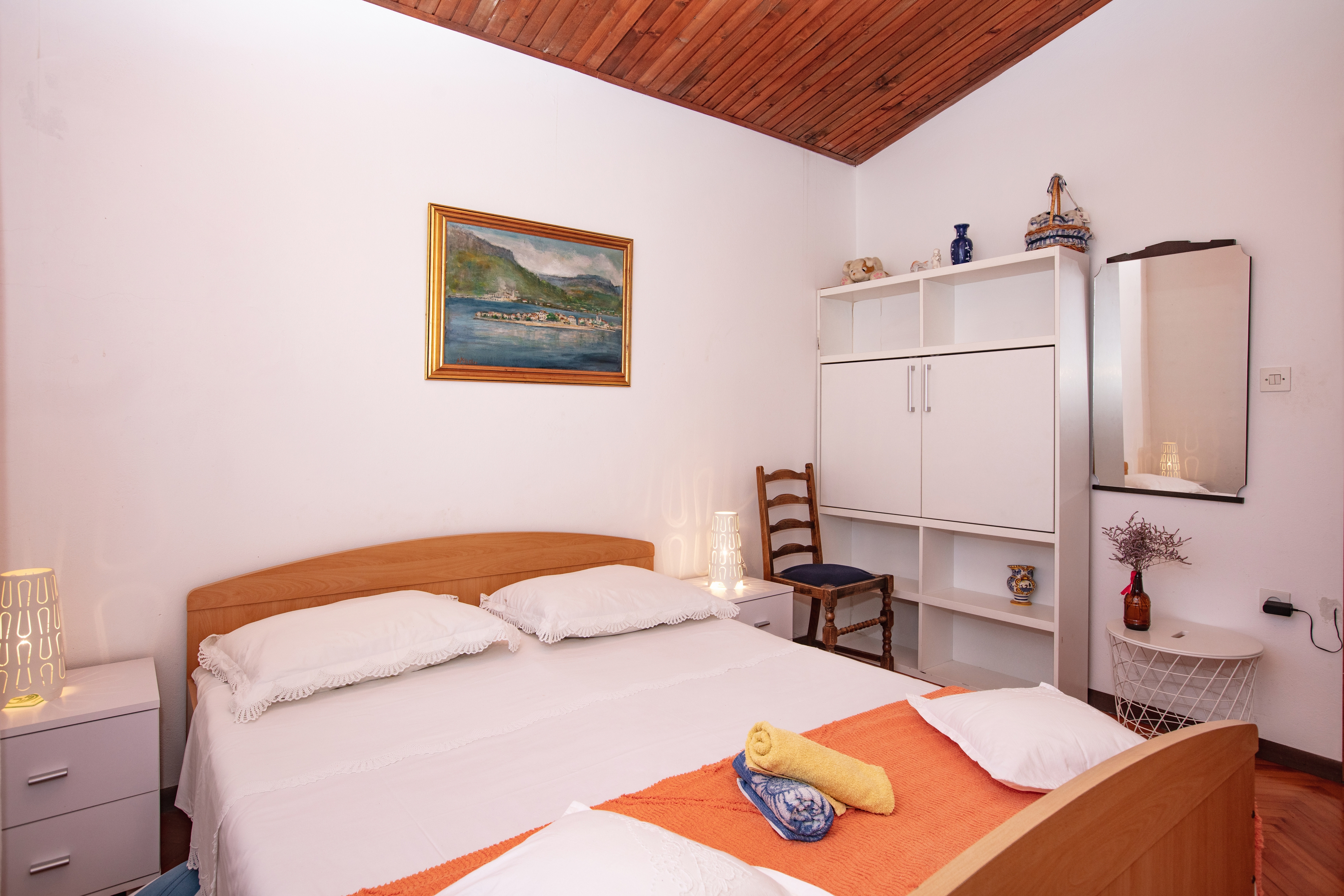 Three bedroom apartment with balcony and sea view Stupin Čeline, Rogoznica  A-a