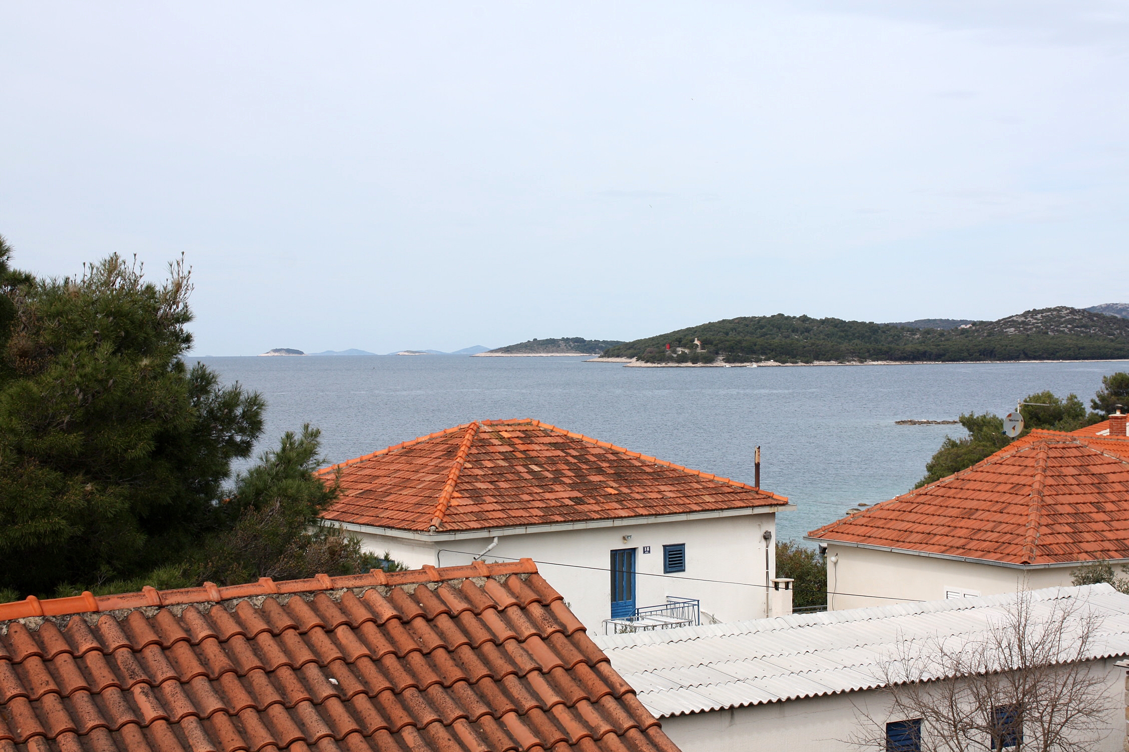 One bedroom apartment with terrace and sea view Ražanj, Rogoznica  A-c