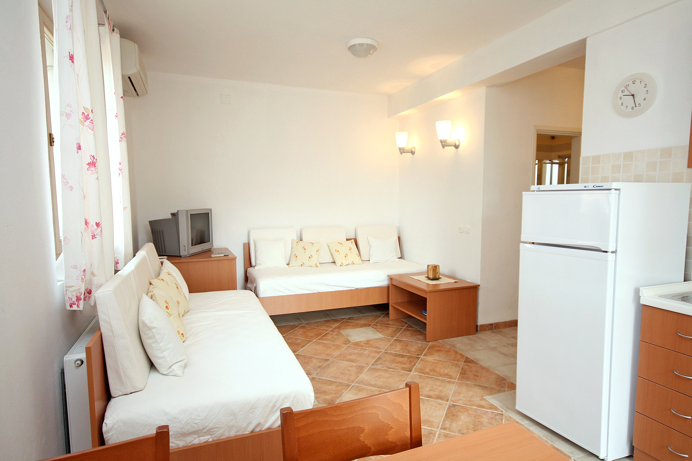 One bedroom apartment with terrace Ražanj, Rogoznica (A-4265-d)