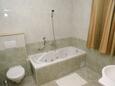 Ванная комната 2 Supetar, Ванная комната 2 в размещении типа apartment, WiFi.