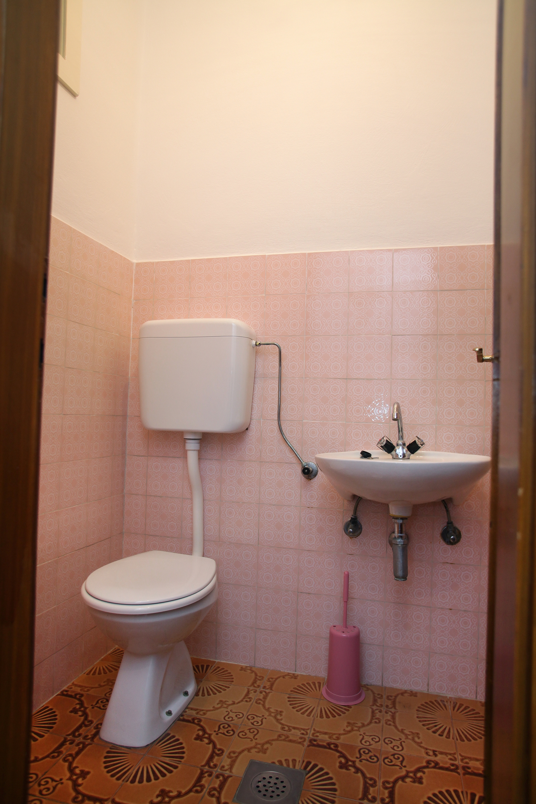 Two bedroom apartment with terrace and sea view Vinišće, Trogir  A-a
