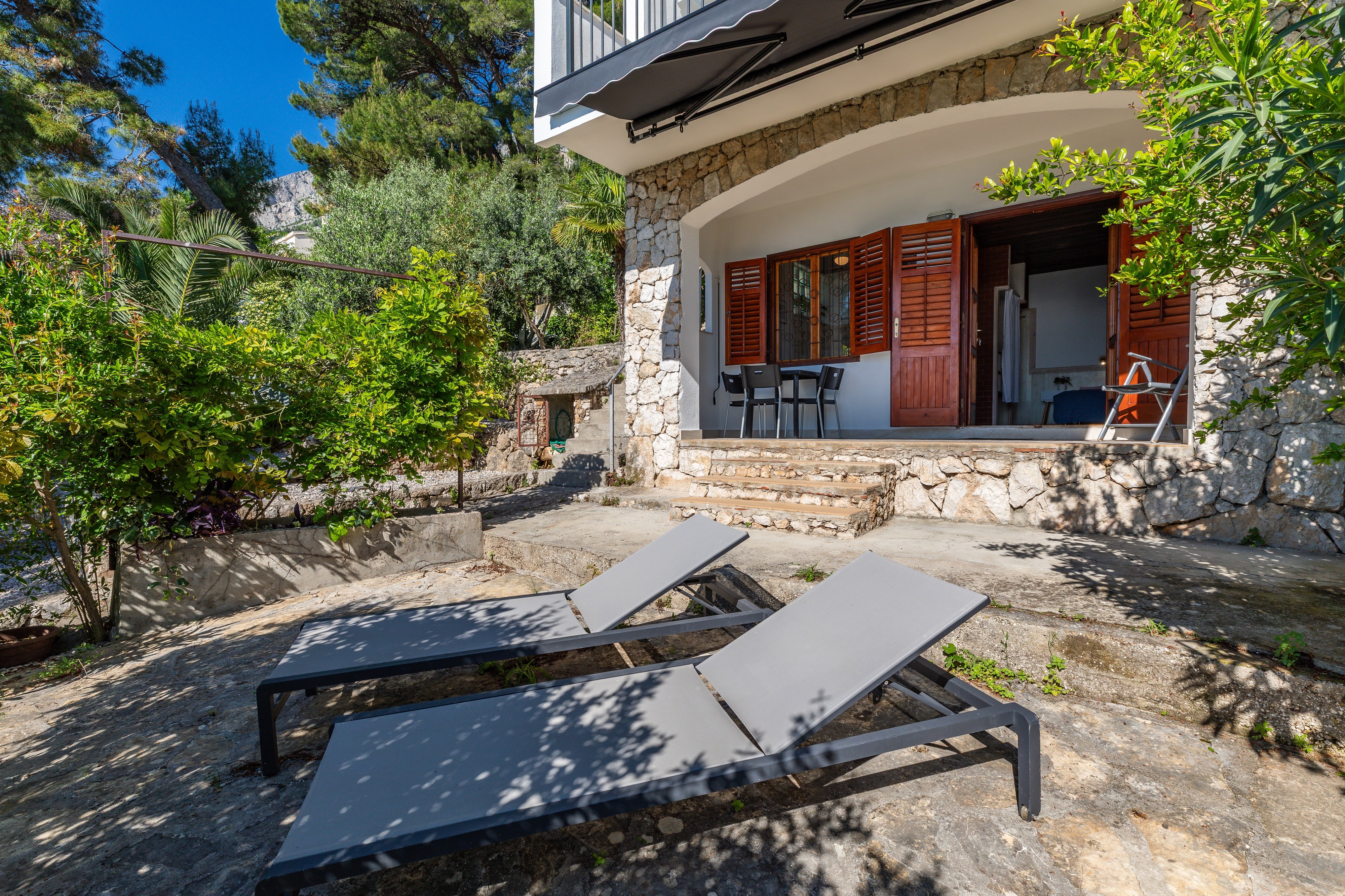 Studio flat near beach Nemira, Omiš  AS-a