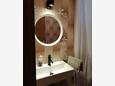 Bathroom Pisak, Bathroom in the apartment, (pet friendly) and WiFi.