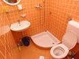 Ванная комната Pisak, Ванная комната в размещении типа studio-apartment, WiFi.