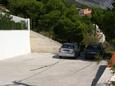 Parking lot Marušići, Omiš, Parking lot 4282 - Apartments with pebble beach.